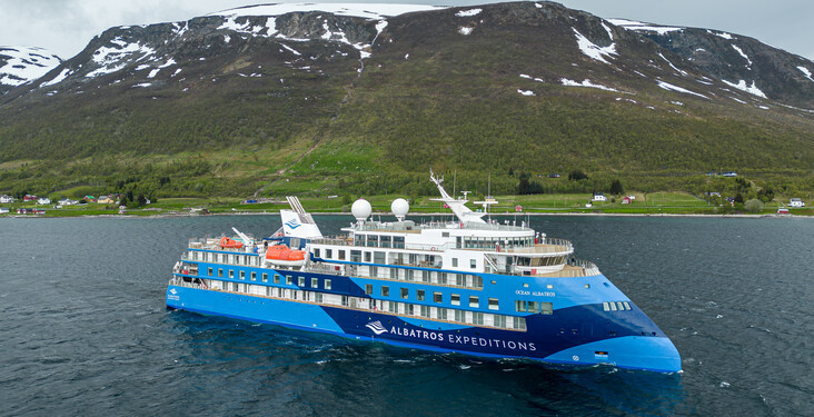 M/V Ocean Albatros